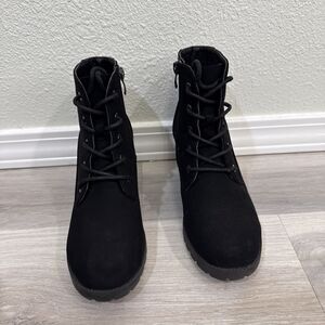 I.D. Required Girl's Faux Suede Lace-up Chic Ankle Boots* Black* Size 4M